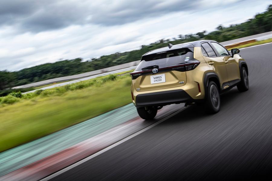  Toyota Yaris Cross Hybrid 2020 года  (JP) (фото 5 из 29)